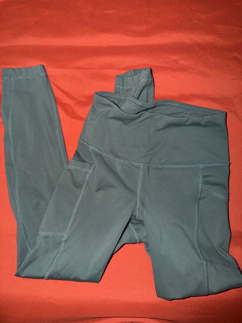 Women’s Performance Leggings in Dark Teal